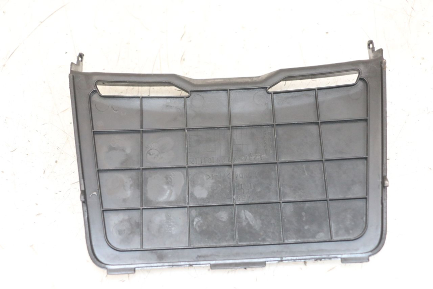 photo de TAPA REPOSAPIES CONEXION HONDA FJS SILVERWING SILVER WING 600 (2001 - 2010) - Zoom estado de uso