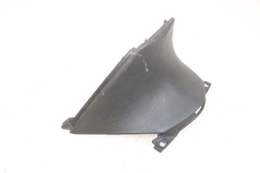 photo de TAPA REPOSAPIES CONEXION PIAGGIO FLY 4T 50 (2013 - 2017) - Vista general del producto