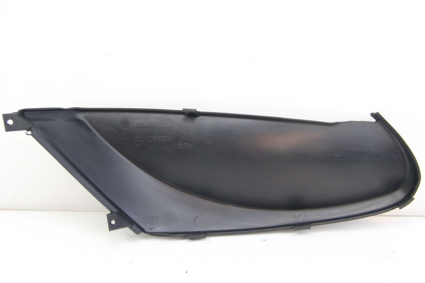 photo de JUNTA PIE DE APOYO IZQUIERDO DERBI BOULEVARD 50 (2009 - 2006) - Detalles de los puntos de fijación