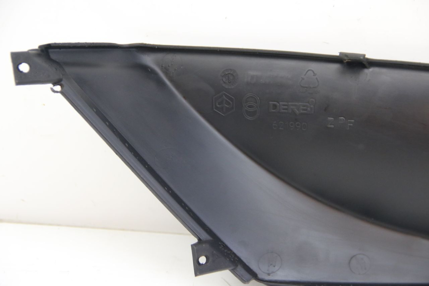 photo de JUNTA PIE DE APOYO IZQUIERDO DERBI BOULEVARD 50 (2009 - 2006) - Estado de la superficie y material