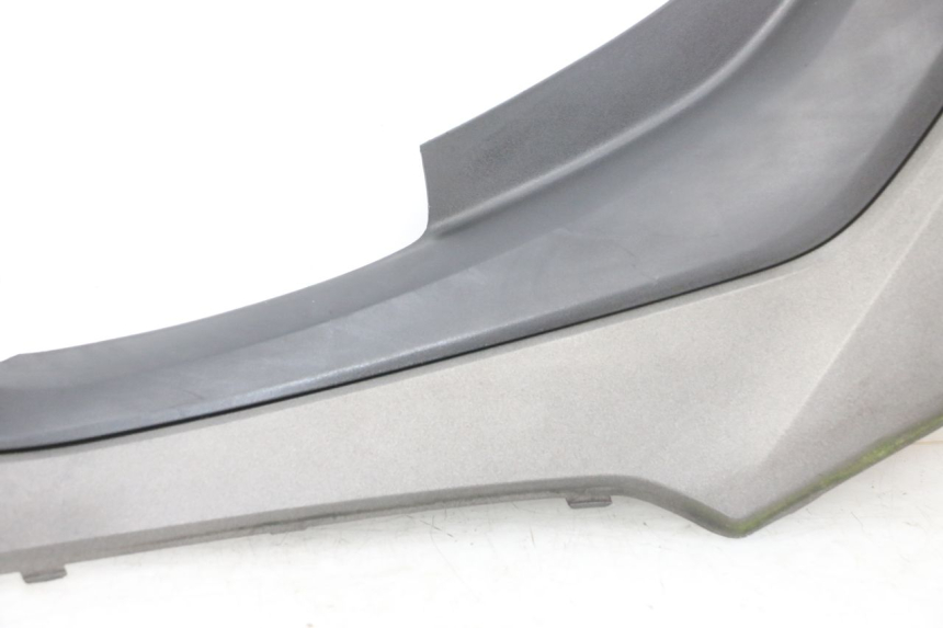 photo de TAPA REPOSAPIES CONEXION IZQUIERDA KYMCO X-TOWN XTOWN 125 (2016 - 2021) - Recambio usado revisado