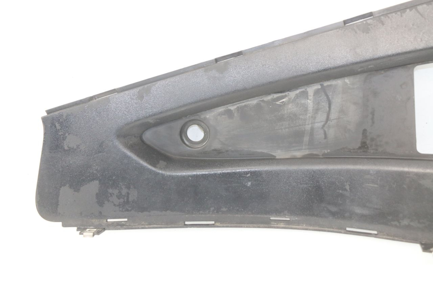 photo de JUNTA PIE DE APOYO IZQUIERDO GILERA NEXUS 125 (2009 - 2013) - Detalles de los puntos de fijación