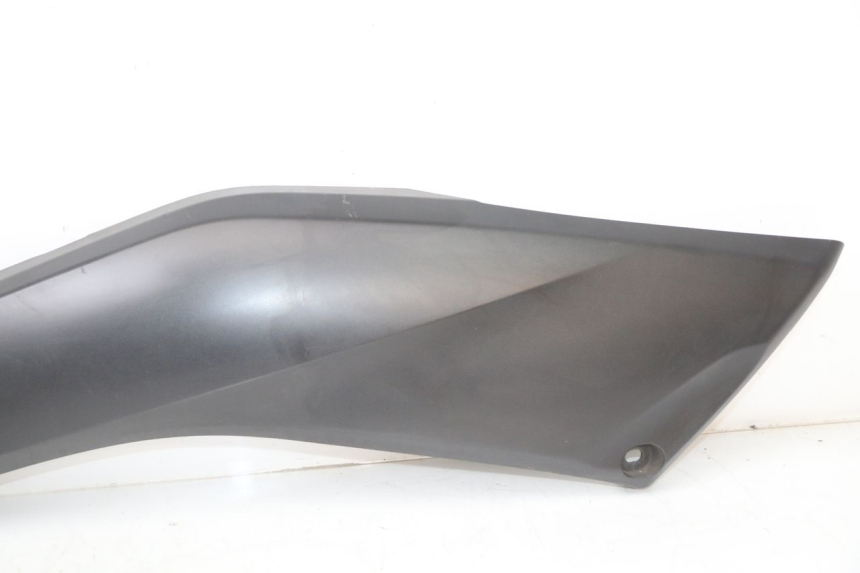 photo de JUNTA PIE DE APOYO IZQUIERDO YAMAHA XMAX X-MAX ABS 125 (2017 - 2020) - Otra perspectiva