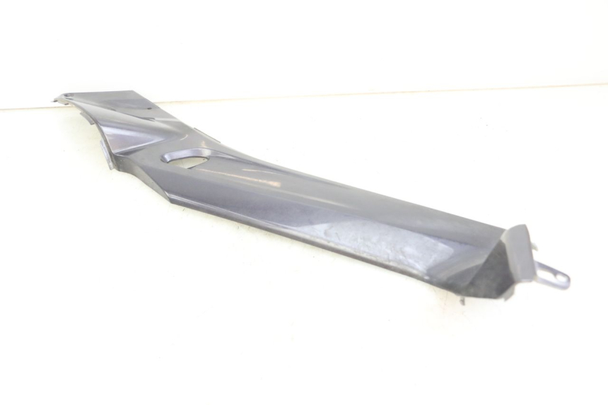 photo de JUNTA PIE DE APOYO IZQUIERDO YAMAHA XMAX X-MAX 125 (2006 - 2009) - Estado de la superficie y material