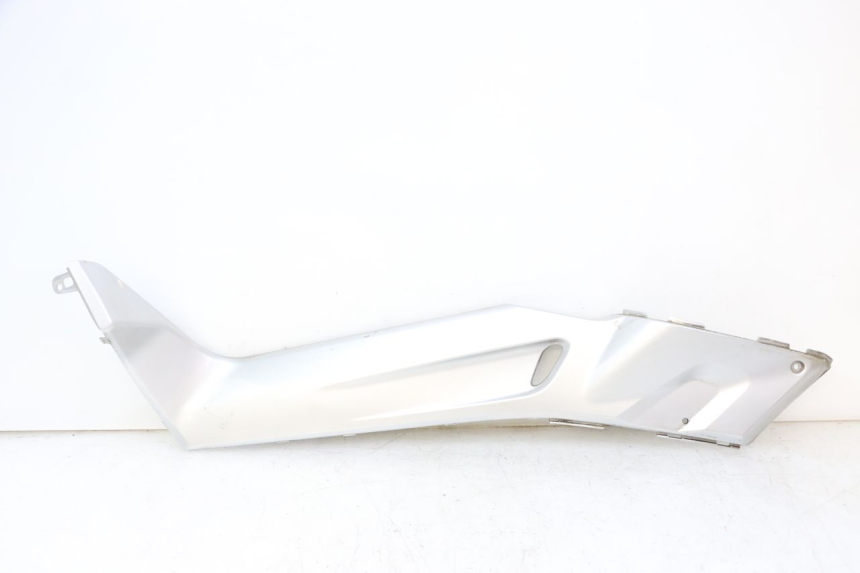 photo de TAPA REPOSAPIES CONEXION IZQUIERDA YAMAHA X-MAX XMAX 250 (2006 - 2009) - Vista principal