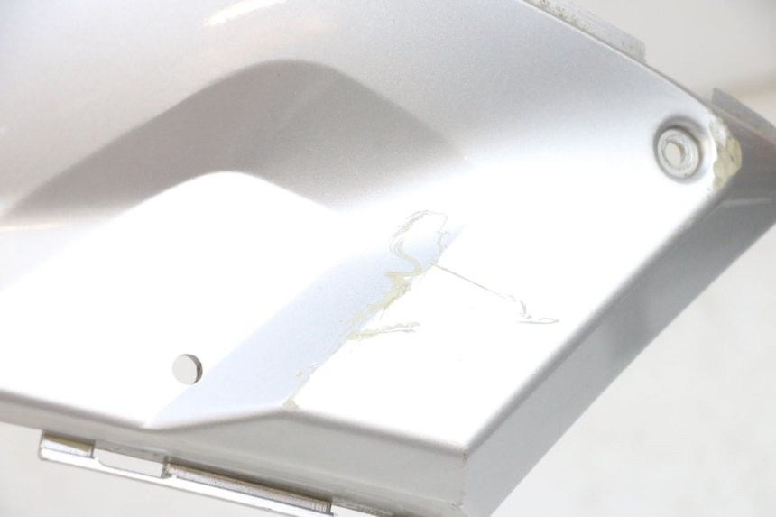 photo de JUNTA PIE DE APOYO IZQUIERDO YAMAHA XMAX X-MAX 125 (2006 - 2009) - Detalle de la pieza