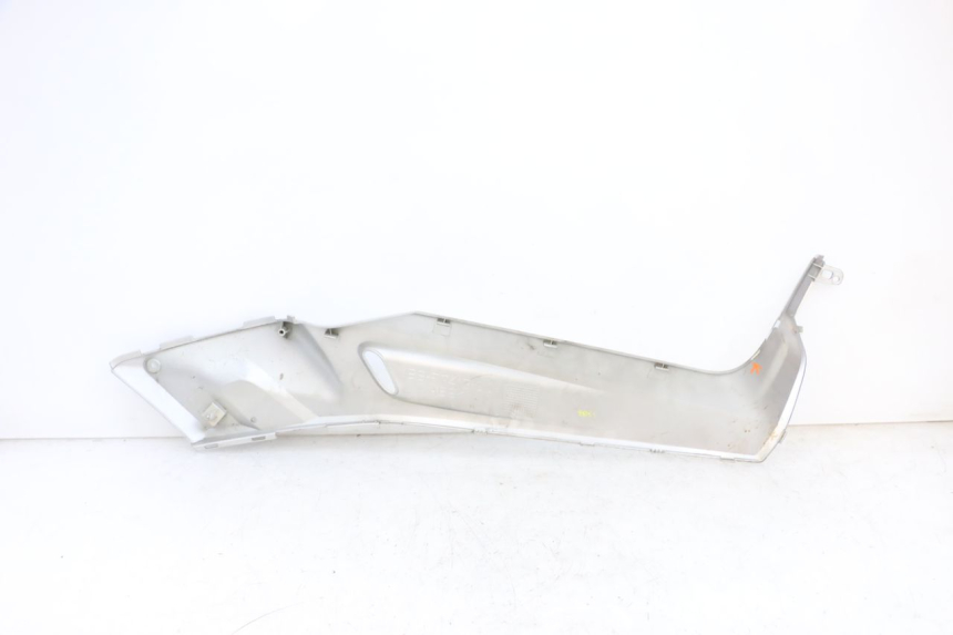 photo de JUNTA PIE DE APOYO IZQUIERDO YAMAHA XMAX X-MAX 125 (2006 - 2009) - Primer plano de alta resolución