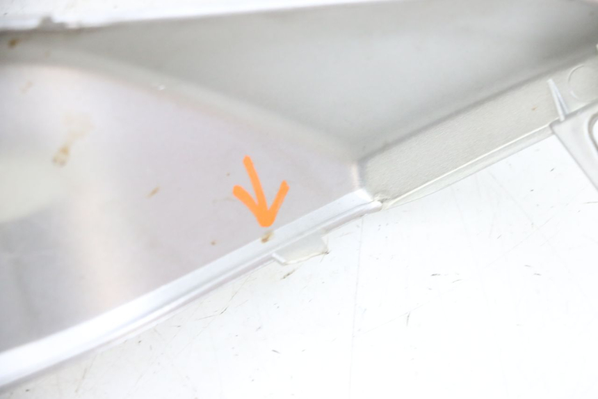 photo de JUNTA PIE DE APOYO IZQUIERDO YAMAHA XMAX X-MAX 125 (2006 - 2009) - Recambio usado revisado