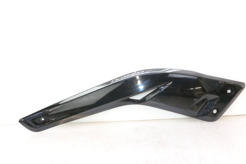 photo de TAPA REPOSAPIES CONEXION IZQUIERDA YAMAHA X-MAX XMAX 125 (2010 - 2013) - Vista principal