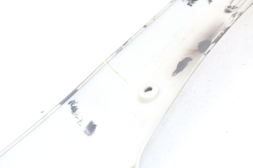 photo de TAPA REPOSAPIES CONEXION JONWAY GTX 2T 50 (2014 - 2020) - Zoom estado de uso