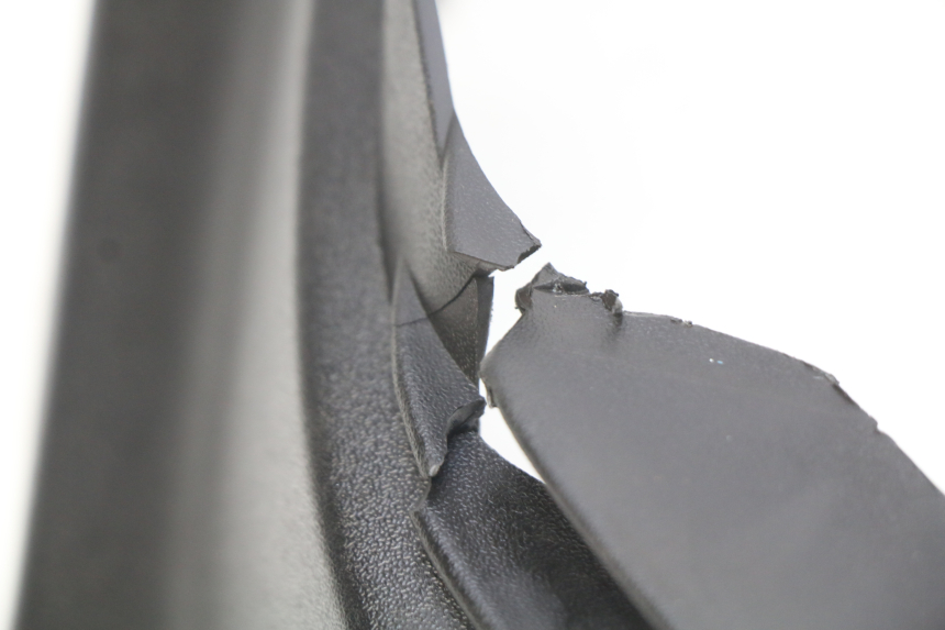 photo de CONEXIÓN DEL ESCALÓN PIAGGIO LIBERTY IGET S 125 (2016 - 2020) - Zoom estado de uso