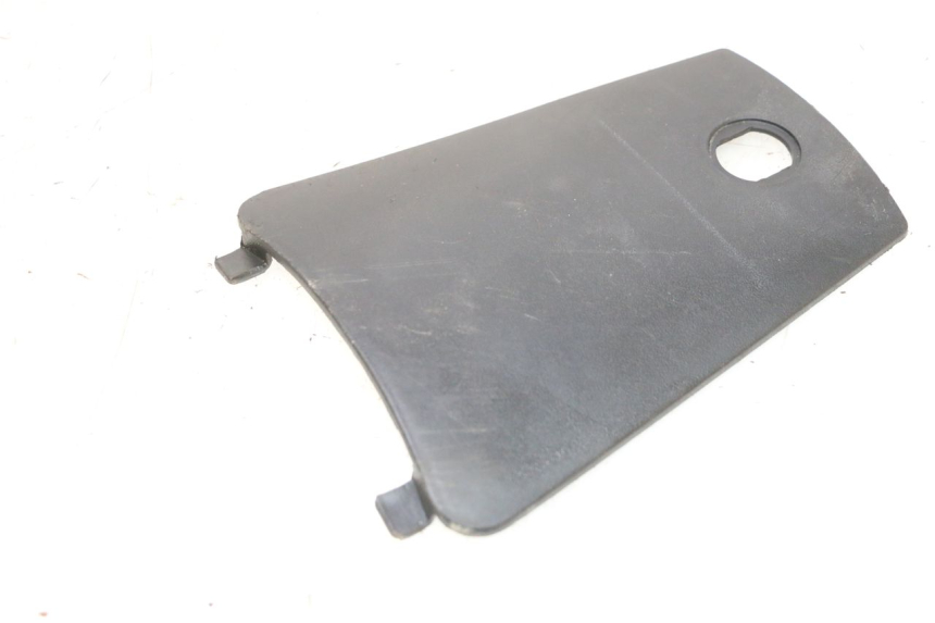 photo de TAPA REPOSAPIES CONEXION KEEWAY MATRIX RX9 125 (2006 - 2007) - Vista principal