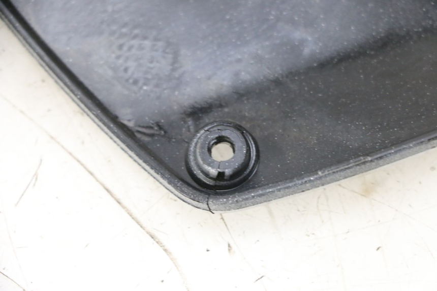 photo de CONEXIÓN DEL ESCALÓN PIAGGIO MP3 RL 250 (2006 - 2010) - Zoom estado de uso