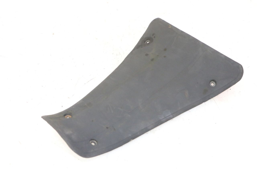 photo de TAPA REPOSAPIES CONEXION PIAGGIO VESPA GRANTURISMO 200 (2004 - 2005) - Vista principal