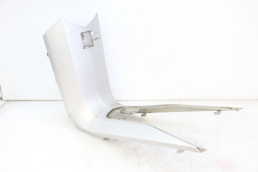 photo de TAPA REPOSAPIES CONEXION PEUGEOT SATELIS 250 (2006 - 2012) - Vista principal