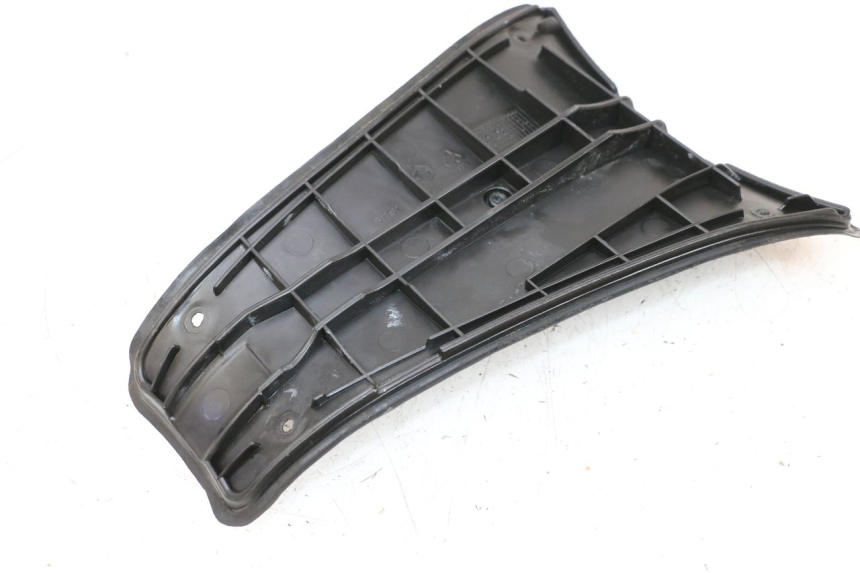 photo de CONEXIÓN DEL ESCALÓN PIAGGIO VESPA GTS SUPER IE 125 (2009 - 2016) - Otra perspectiva