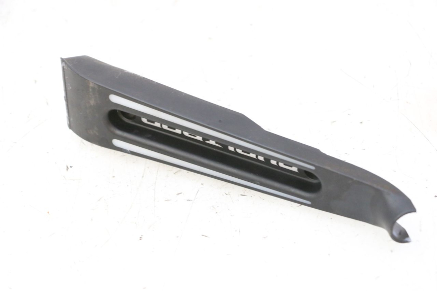 photo de TAPA REPOSAPIES CONEXION DUALTRON VICTOR LIMITED 1 - Detalle de la pieza