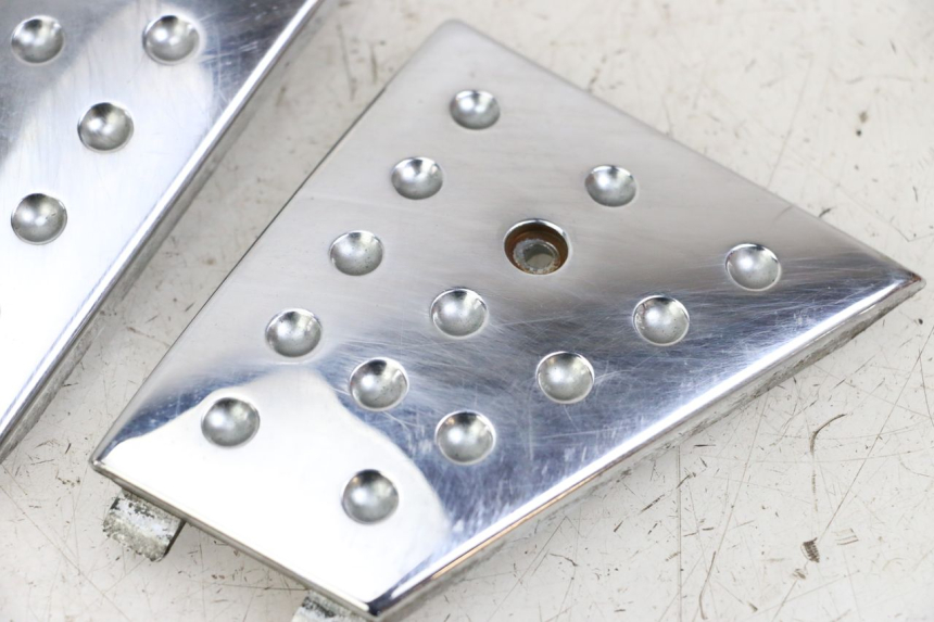 photo de CONEXIÓN DEL ESCALÓN PIAGGIO X8 125 (2004 - 2007) - Otra perspectiva