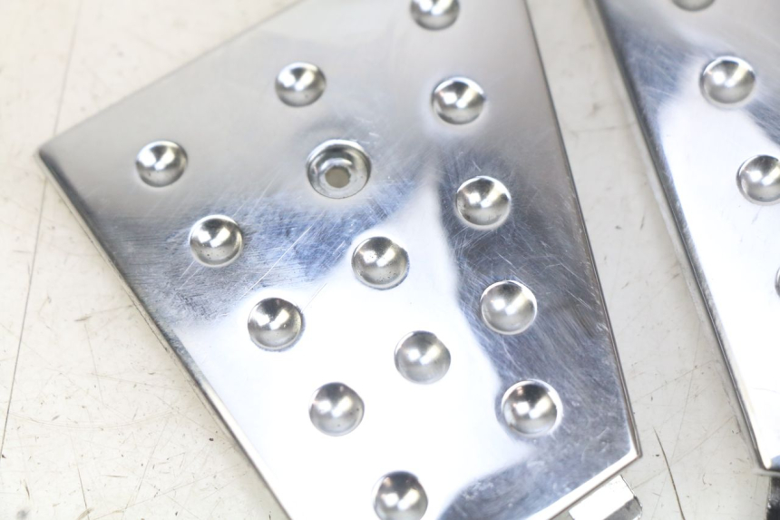 photo de JUNTA DE PLATAFORMA PIAGGIO XEVO - X EVO 125 (2007 - 2017) - Otra perspectiva