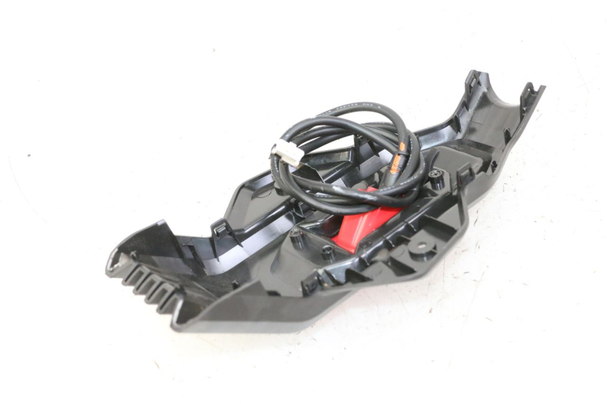 photo de TAPA REPOSAPIES CONEXION SEGWAY NINEBOT ZT3 PRO 1 - Detalles de los puntos de fijación