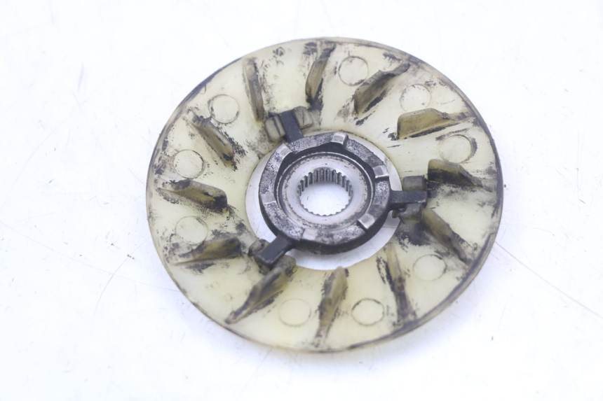 photo de EMBRAGUE FIJO KYMCO DINK 4T 50 (2007 - 2018) - Otra perspectiva