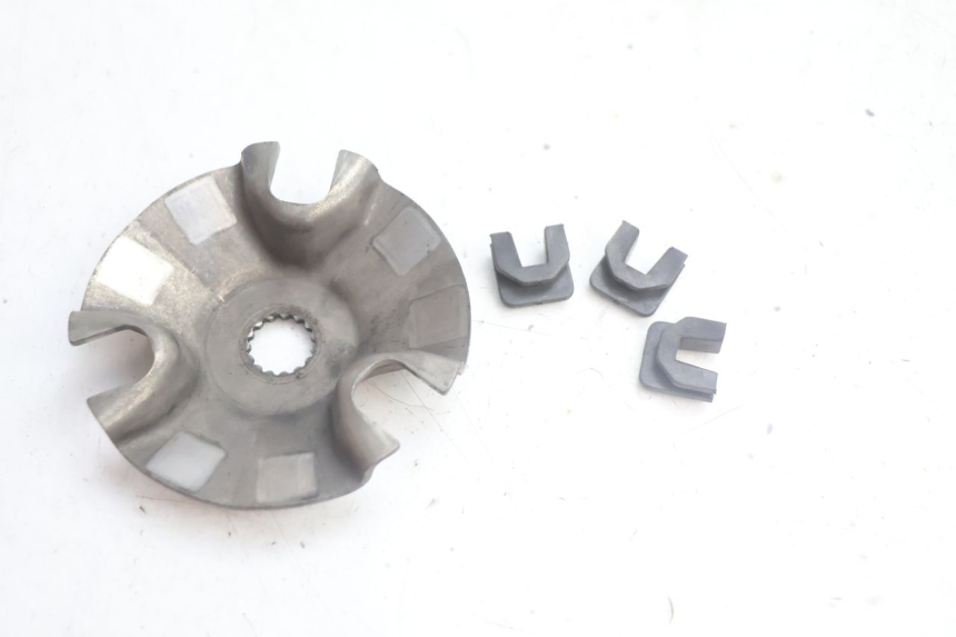 photo de VARIADOR PLATO YAMAHA XMAX X-MAX 125 (2006 - 2009) - Detalle de la pieza
