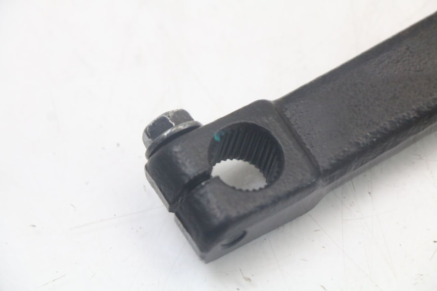 photo de PATADA KYMCO AGILITY 4T 50 (2018 - 2022) - Detalle de la pieza