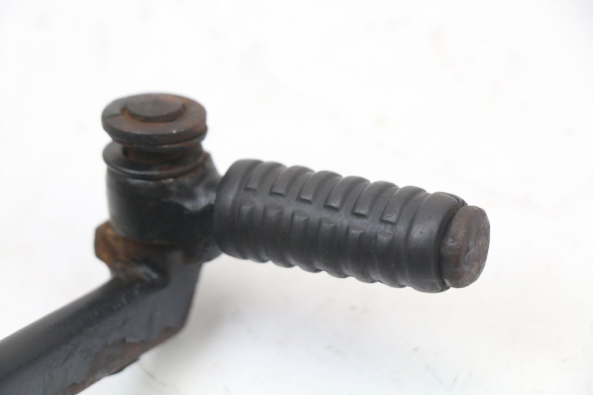 photo de PEDAL ARRANQUE APRILIA SR MOTARD 50 (2012 - 2018) - Detalles de los puntos de fijación