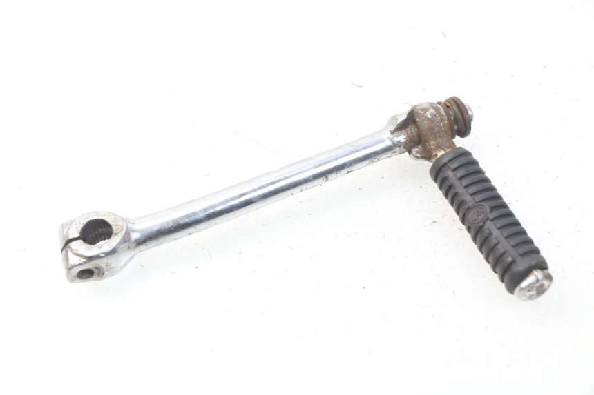 photo de PEDAL ARRANQUE LIFAN DIRTBIKE 50 - Primer plano técnico