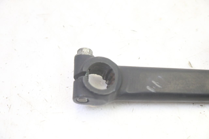 photo de PATADA PIAGGIO FLY 4T 50 (2013 - 2017) - Detalle de la pieza