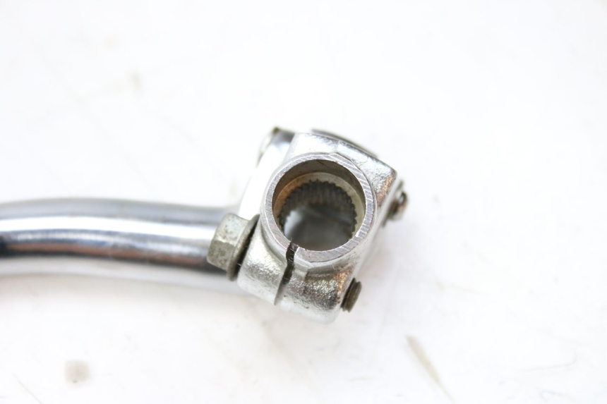 photo de PATADA SYM HUSKY 125 (1999 - 2005) - Detalles de los puntos de fijación