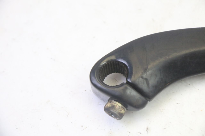 photo de PATADA PEUGEOT KISBEE 2T 50 (2010 - 2017) - Primer plano técnico