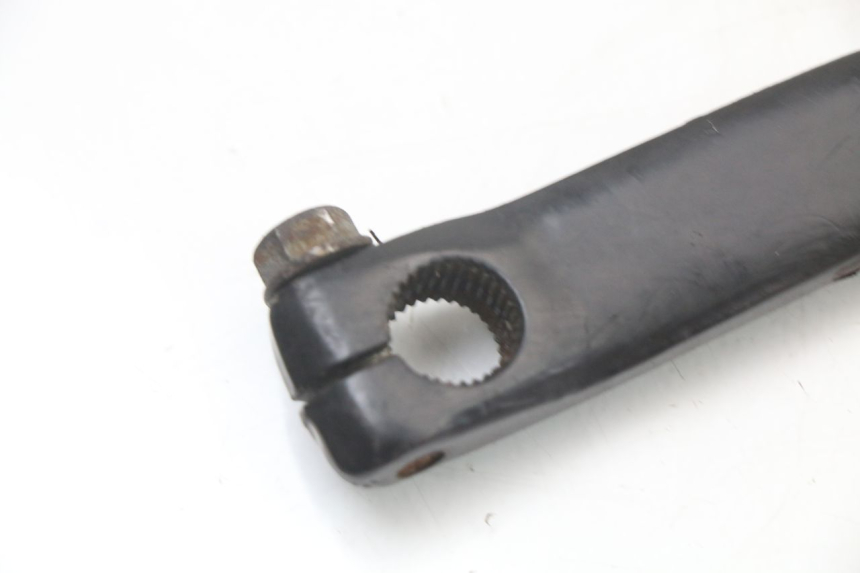 photo de PATADA PEUGEOT KISBEE 4T 50 (2010 - 2017) - Detalle de la pieza