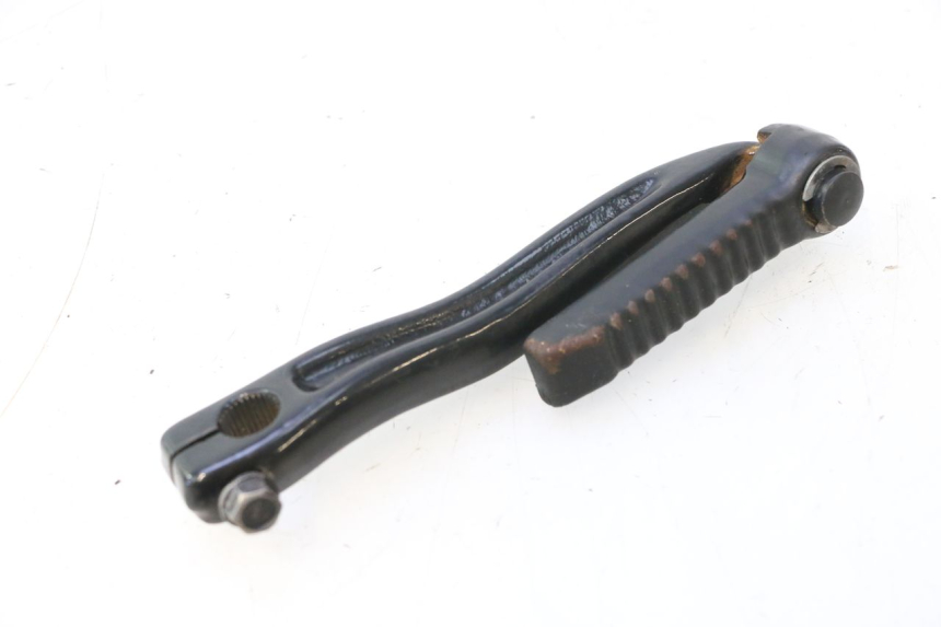photo de PEDAL ARRANQUE PEUGEOT KISBEE 4T 50 (2023 - 2026) - Otra perspectiva