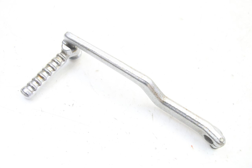 photo de PEDAL ARRANQUE KYMCO PEOPLE S 125 (2000 - 2008) - Detalles de los puntos de fijación