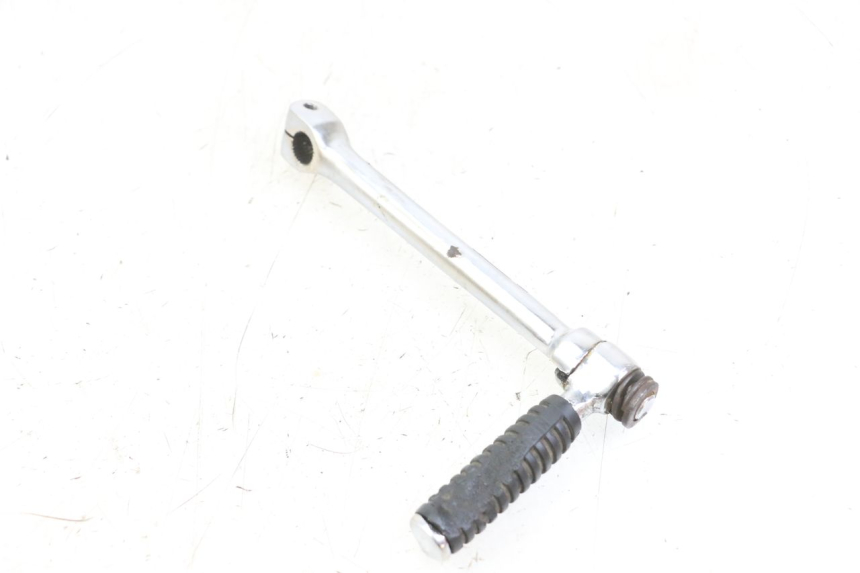 photo de PEDAL ARRANQUE APOLLO RFZ 125 - Detalles de los puntos de fijación