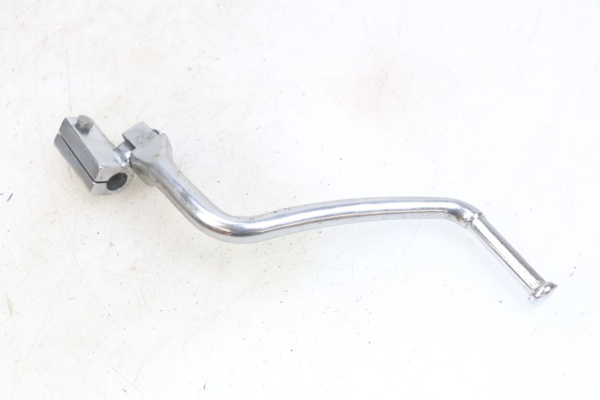 photo de PATADA YAMASAKI ROADSTER 50 (2013 - 2018) - Primer plano técnico