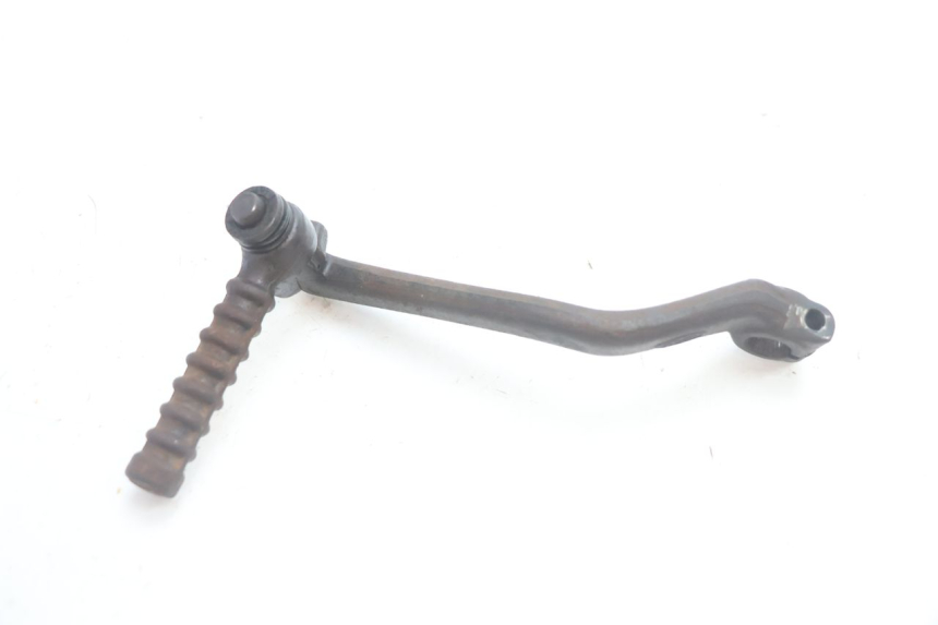 photo de PEDAL ARRANQUE FYM SCOOTERONE 125 (2006 - 2008) - Primer plano técnico