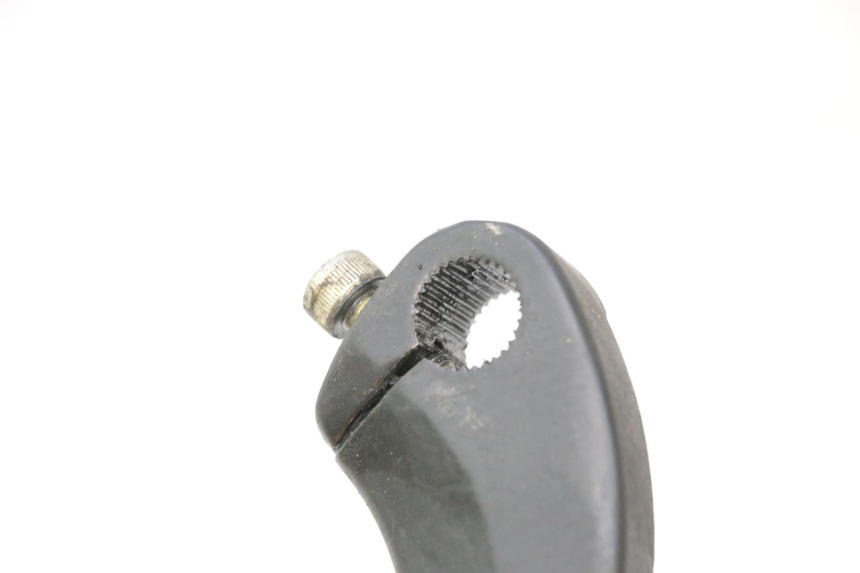 photo de PATADA PEUGEOT TKR TREKKER FURIOUS 50 (2005 - 2014) - Detalle de la pieza