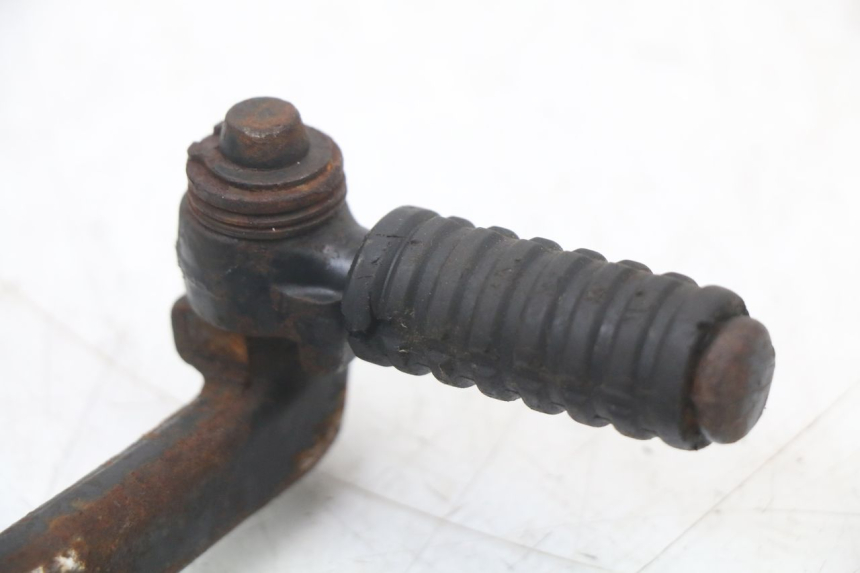 photo de PATADA PIAGGIO TYPHOON 80 (1994 - 1997) - Primer plano técnico