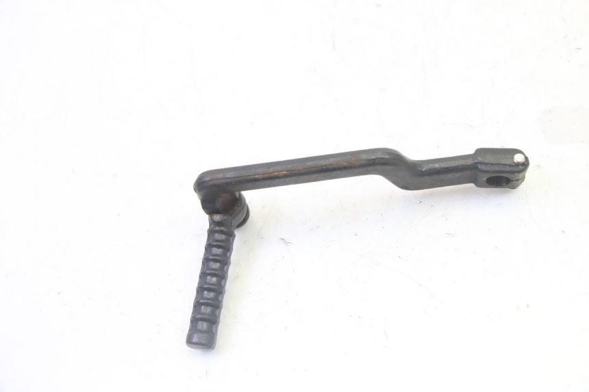 photo de PEDAL ARRANQUE GTS VICI 4T 50 (2020 - 2025) - Detalles de los puntos de fijación