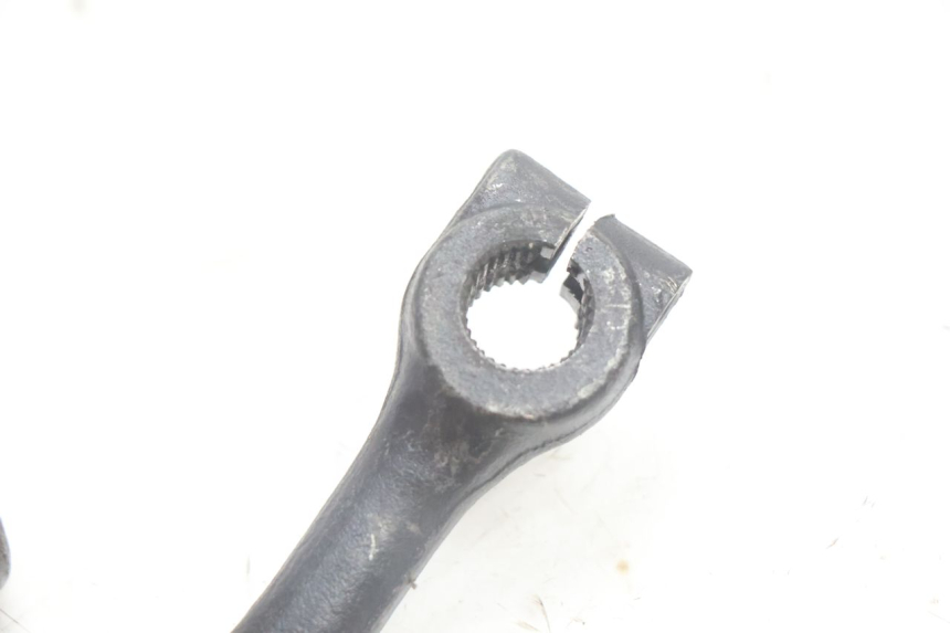 photo de PEDAL ARRANQUE PEUGEOT VIVACITY 100 (1999 - 2008) - Detalle de la pieza
