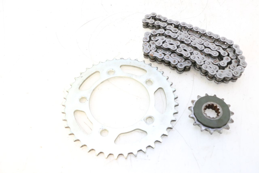 photo de KIT TRANSMISI HONDA CB F HORNET 600 (2005 - 2006) - Primer plano técnico