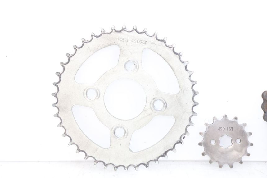 photo de KIT DE CADENA TNT MOTOR CITY 50 (2007 - 2018) - Detalles de los puntos de fijación