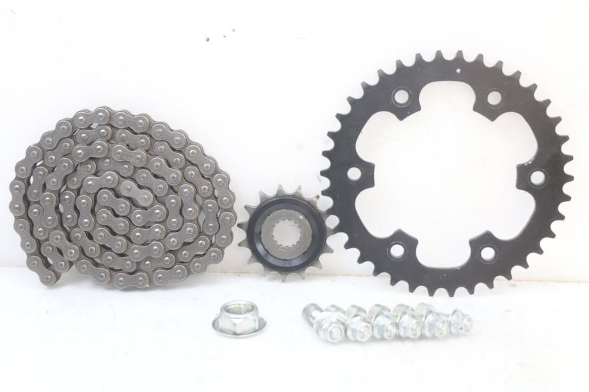 photo de KIT TRANSMISI ROYAL ENFIELD CONTINENTAL GT 650 (2019 - 2024) - Vista principal