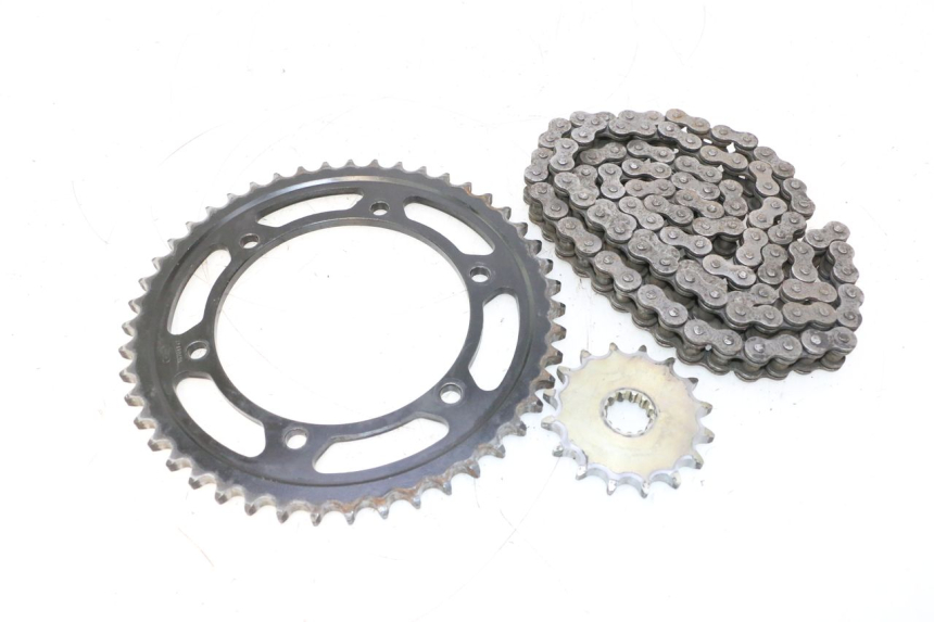 photo de KIT TRANSMISI KAWASAKI GPX F ZX750F 750 (1986 - 1990) - Detalles de los puntos de fijación