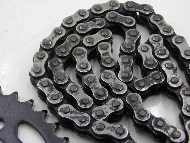 photo de KIT TRANSMISI KAWASAKI ZEPHYR 550 (1991 - 1998) - Otra perspectiva