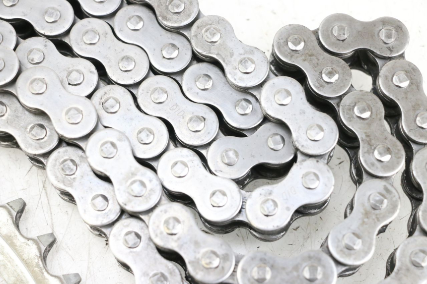 photo de KIT TRANSMISI YAMAHA MT-07 MT07 ABS 700 (2018 - 2020) - Primer plano técnico