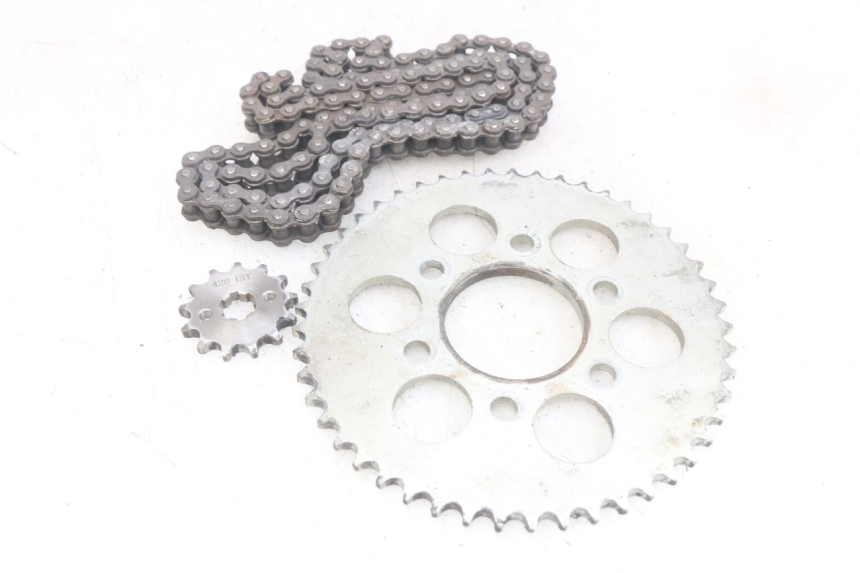 photo de KIT DE CADENA YAMASAKI ROADSTER 50 (2013 - 2018) - Primer plano técnico