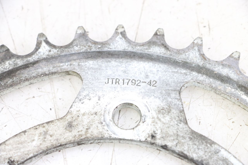 photo de KIT TRANSMISI SUZUKI GSR 750 (2011 - 2017) - Zoom estado de uso